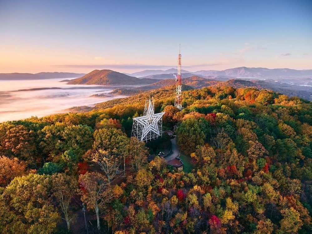 The Mill Mountain Star during the fall.
